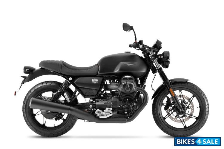 Moto Guzzi V7 Stone Nero Ruvido