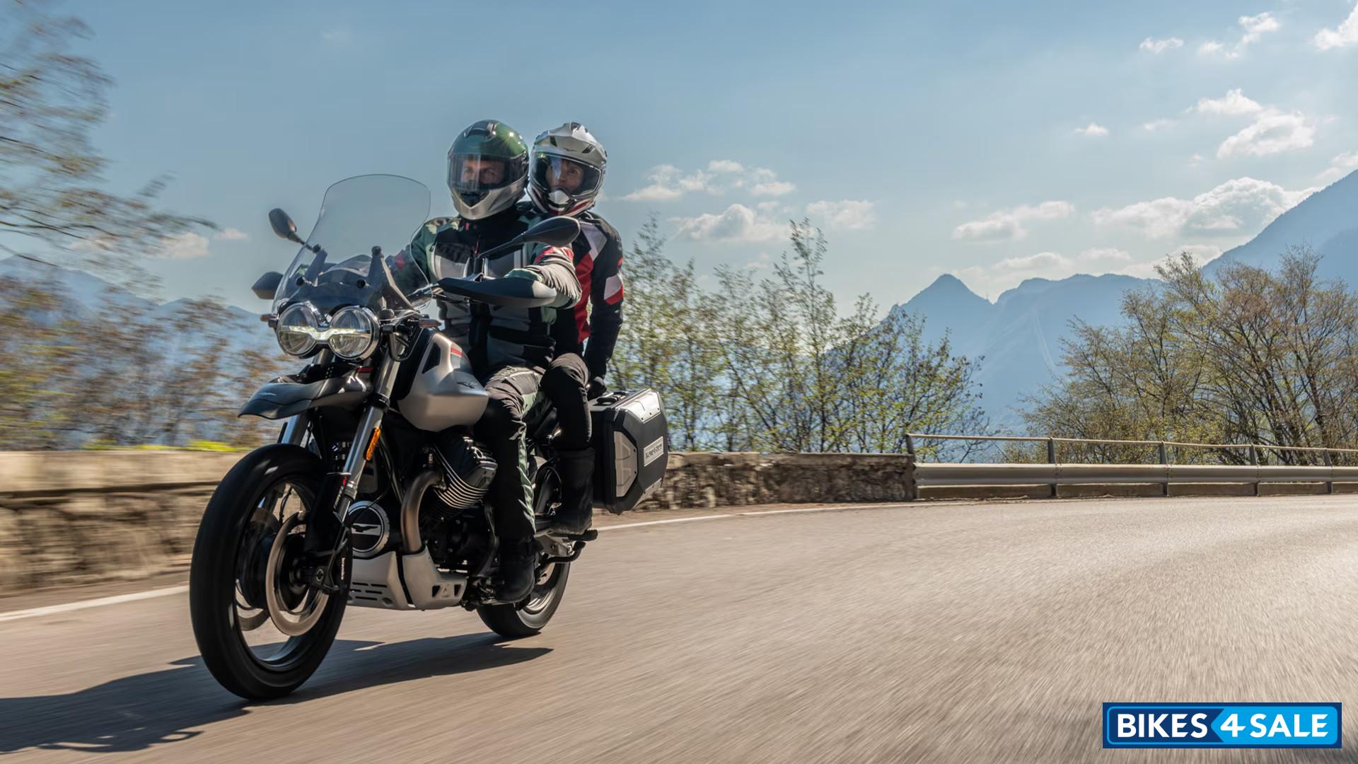 Moto Guzzi V85 TT Travel E5