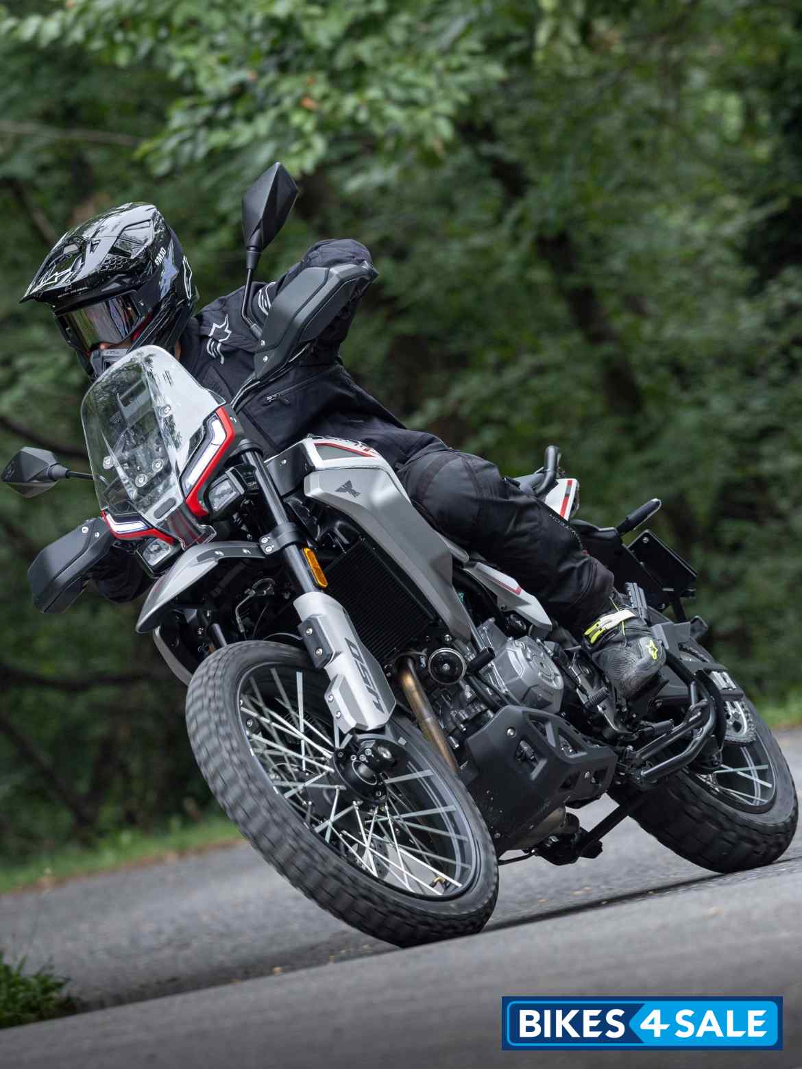 Moto Morini Alltrhike