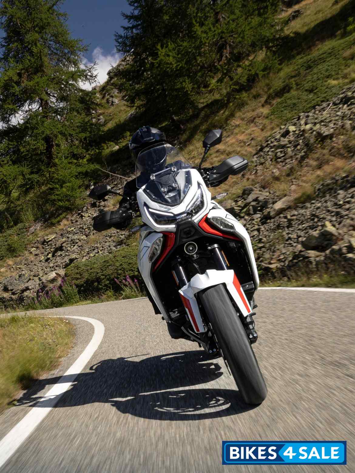 Moto Morini X-Cape 1200