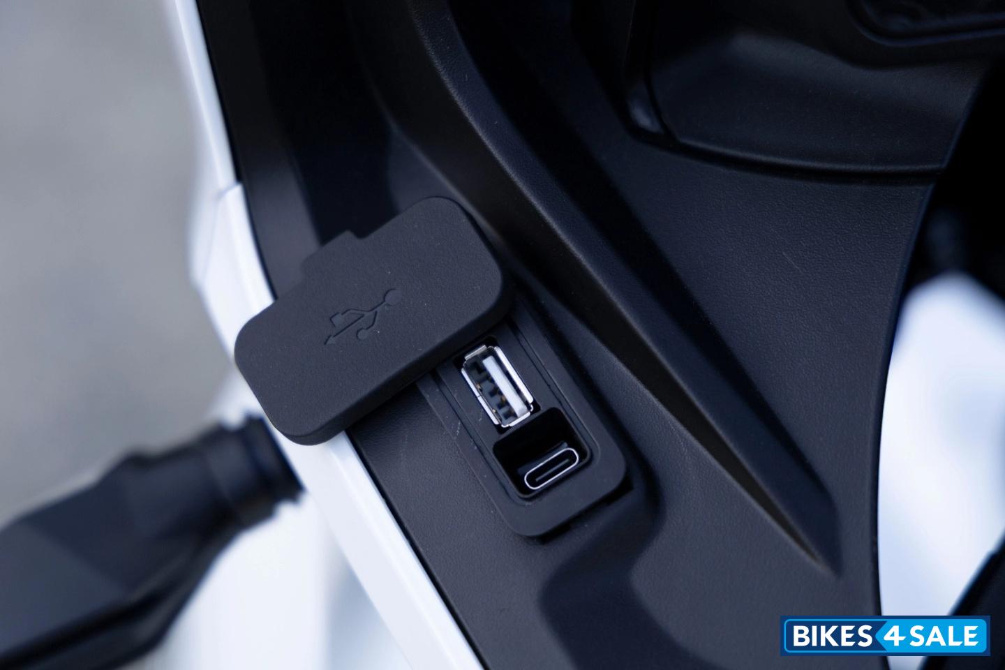 Moto Morini X Cape 1200