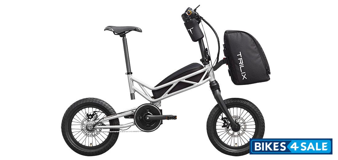 Moto Parilla Trilix Pearl White