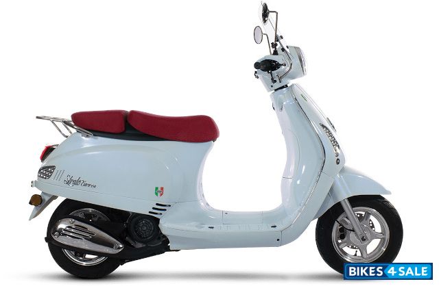 Motomel Strato Euro 150