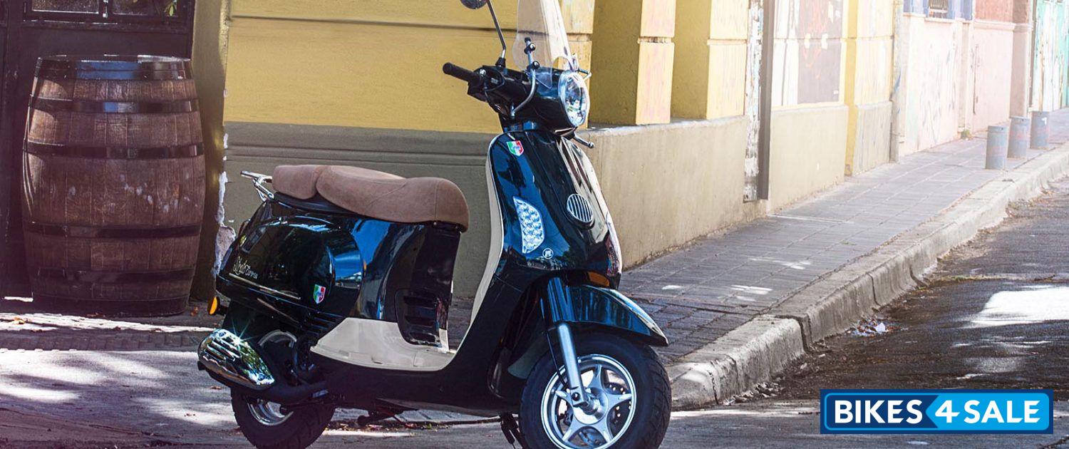 Motomel Strato Euro 150