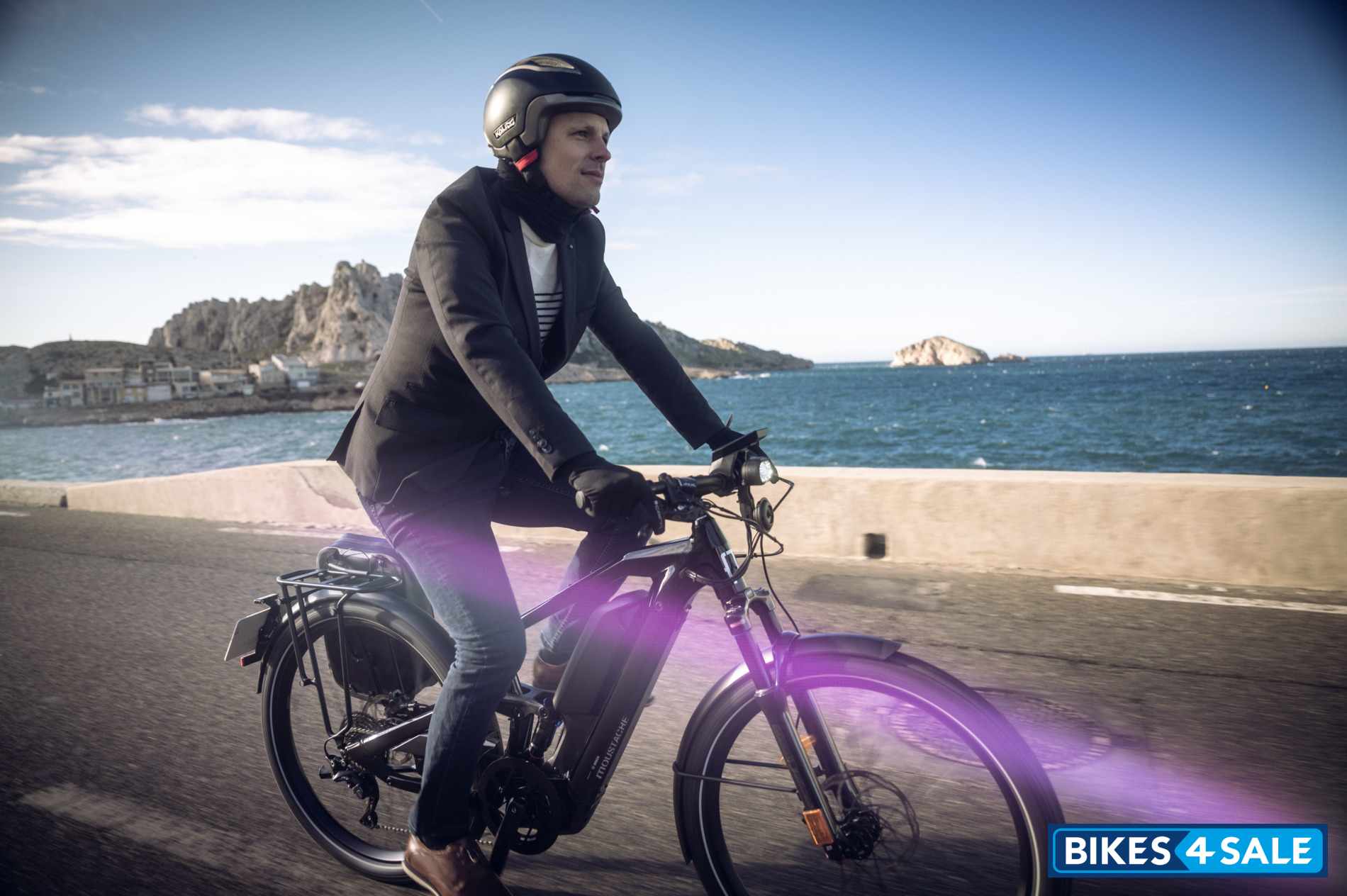 Moustache Friday 27 FS Speed Dual