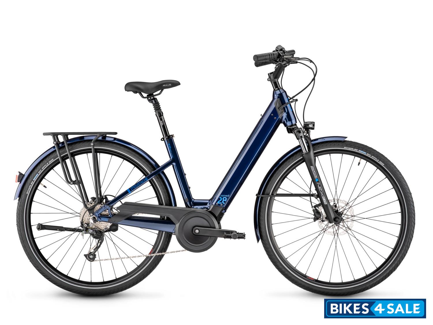 Moustache Samedi 28.2