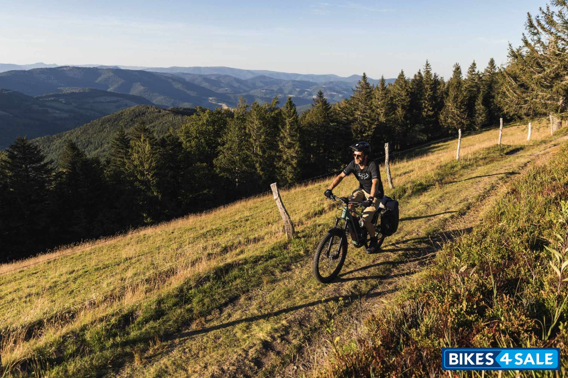 Moustache Weekend 27 FS Dual