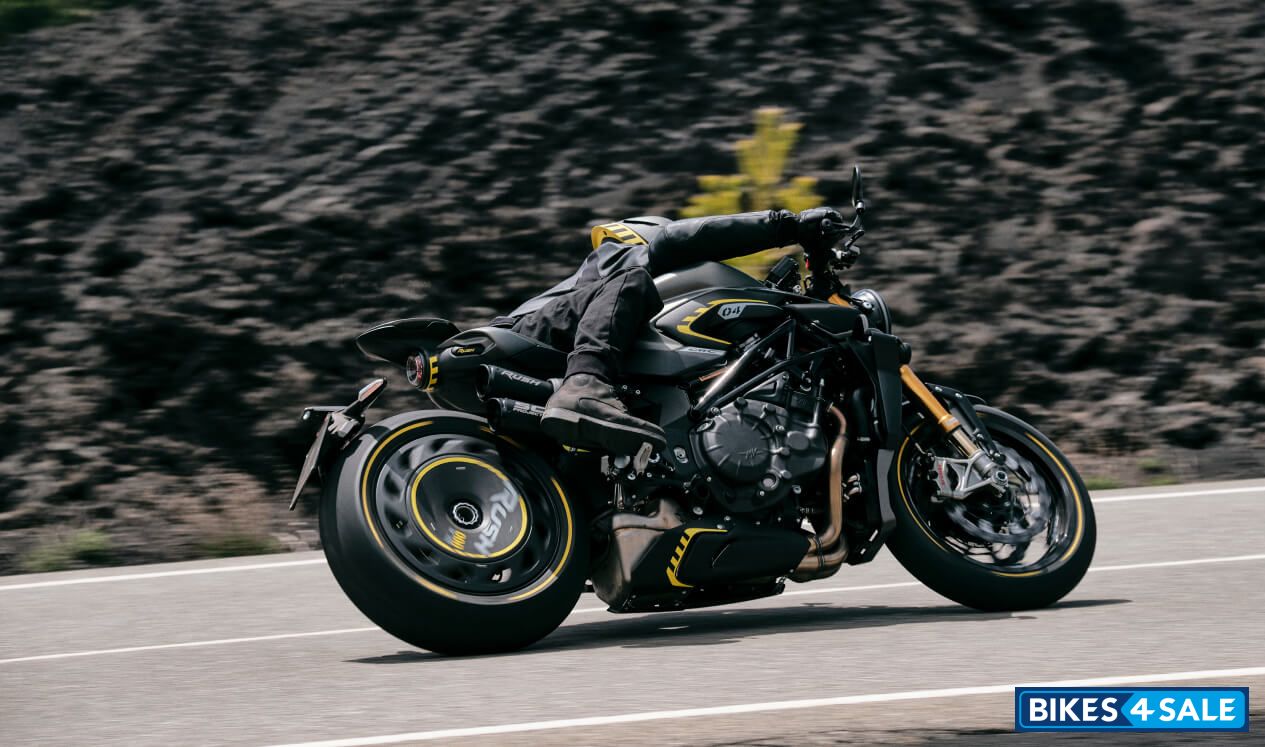 MV Agusta 2021 Rush 1000