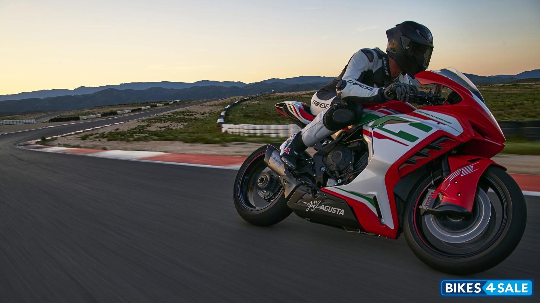 MV Agusta F3 RC