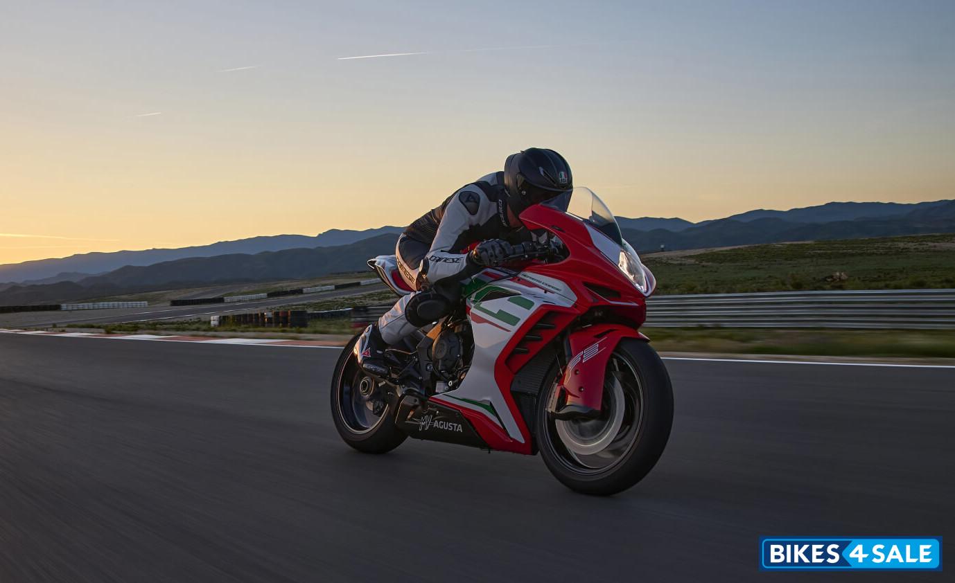 MV Agusta F3 RC