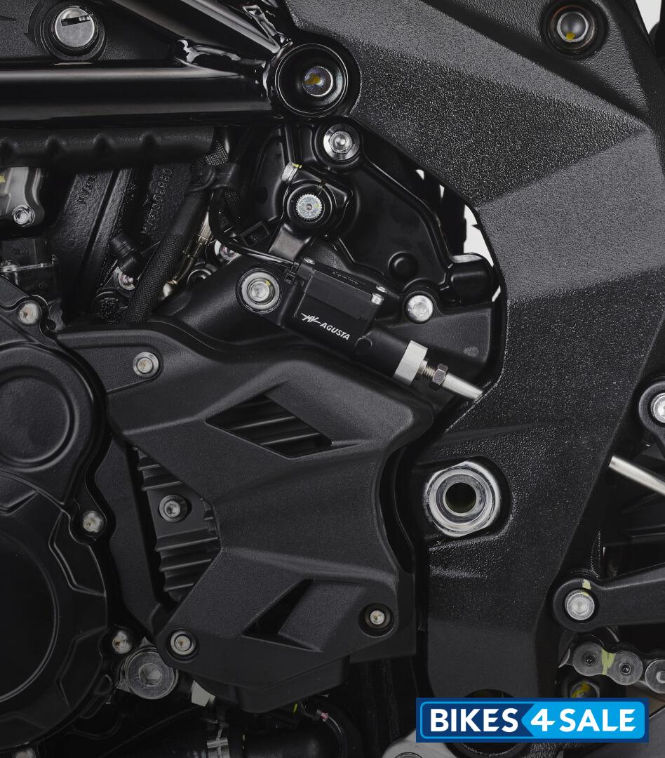 MV Agusta Turismo Veloce R Electronics