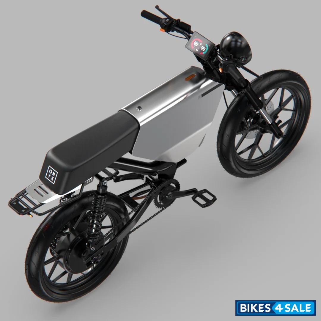 ONYX RCR 80V