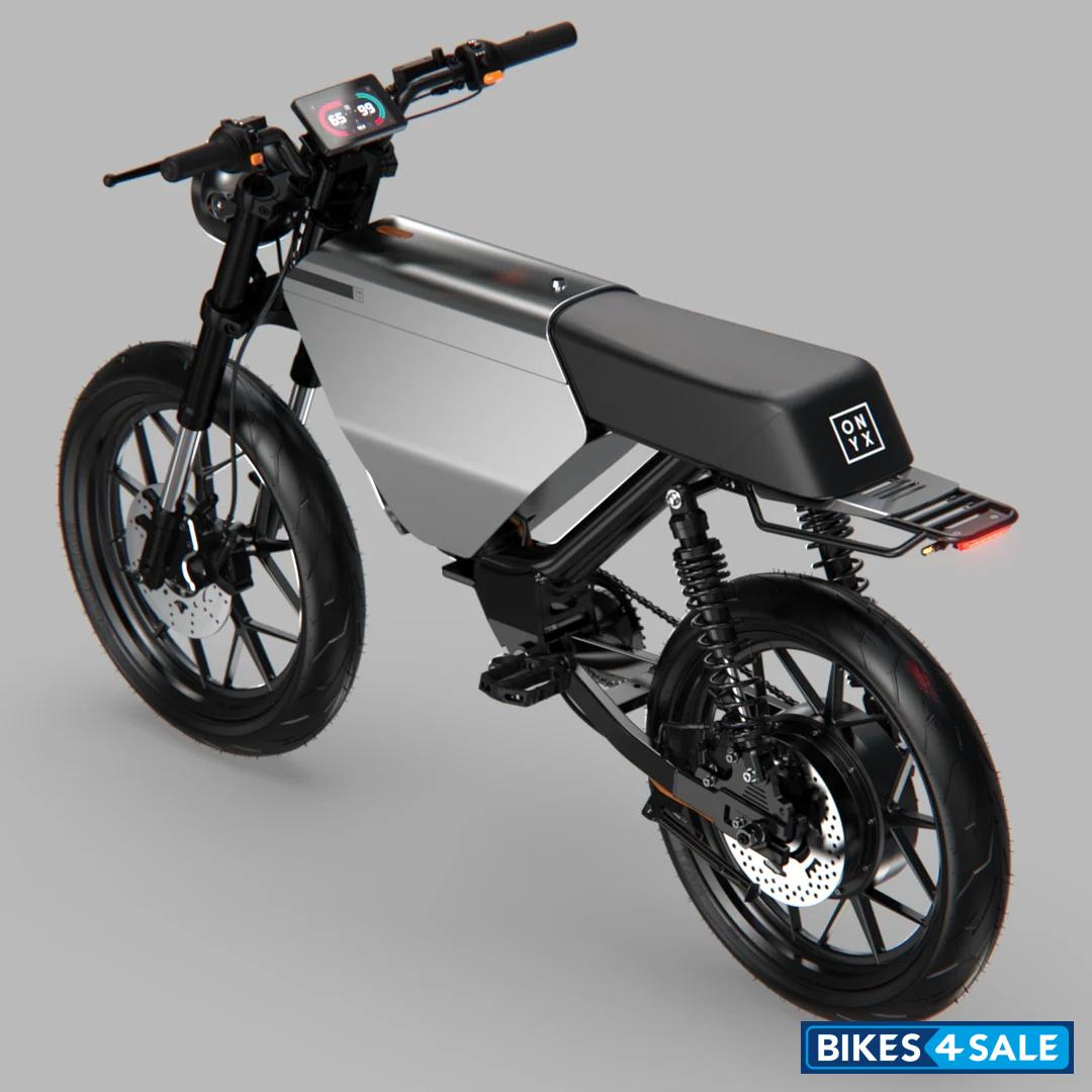 ONYX RCR 80V