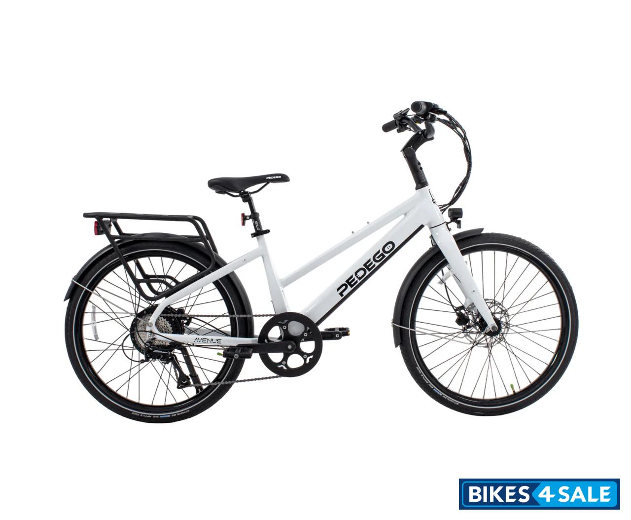 Pedego Avenue White