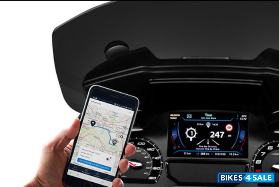 Peugeot Metropolis SW i-Connect App