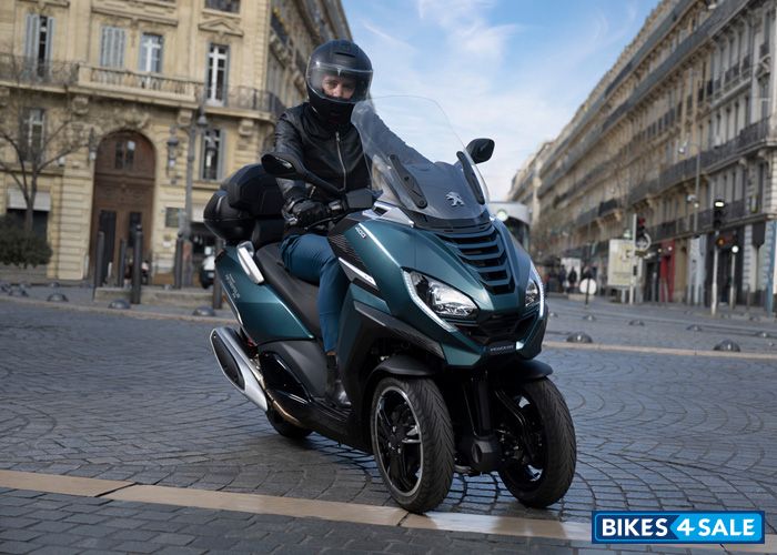 Peugeot Metropolis SW