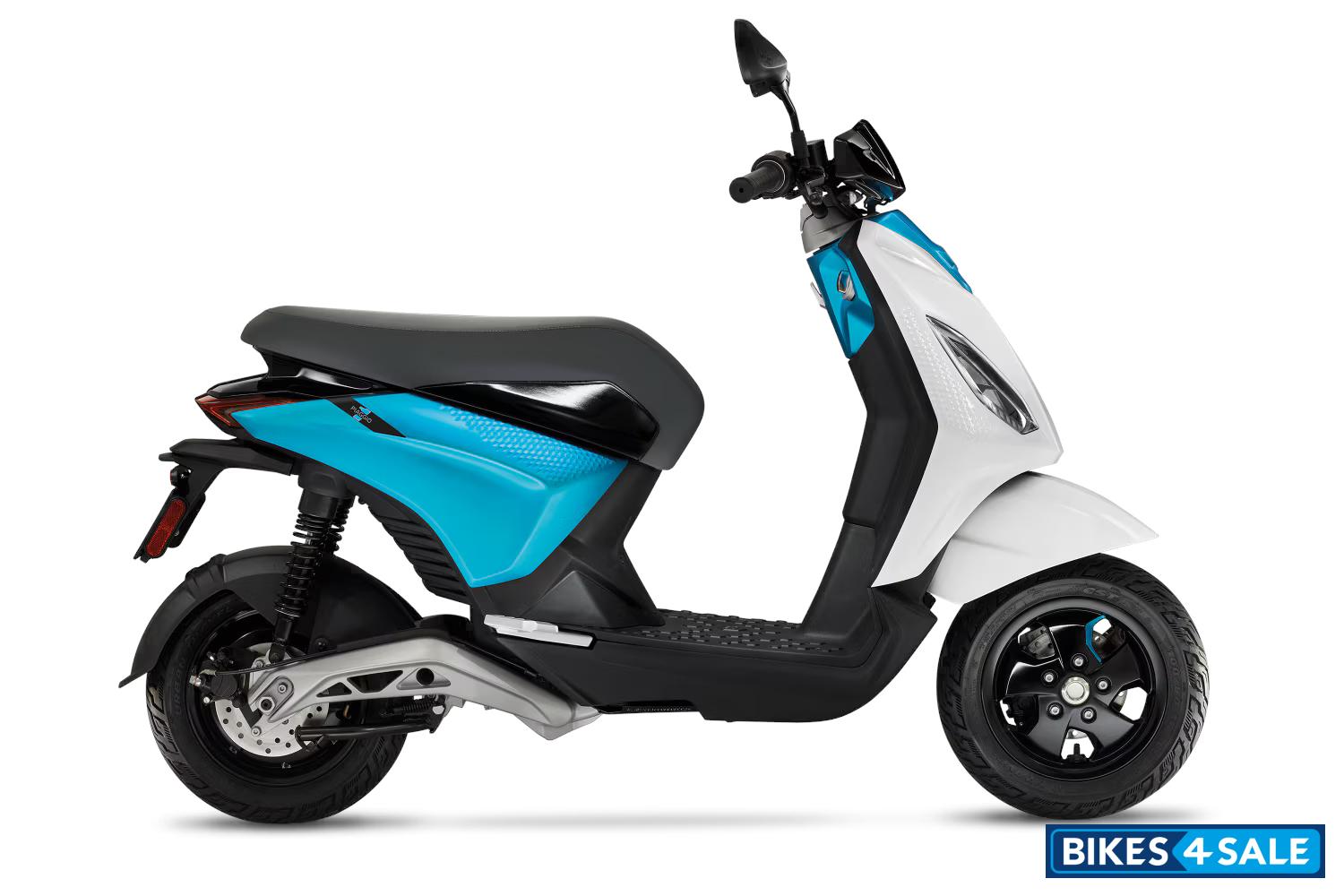 Piaggio 1 Active Arctic Mix