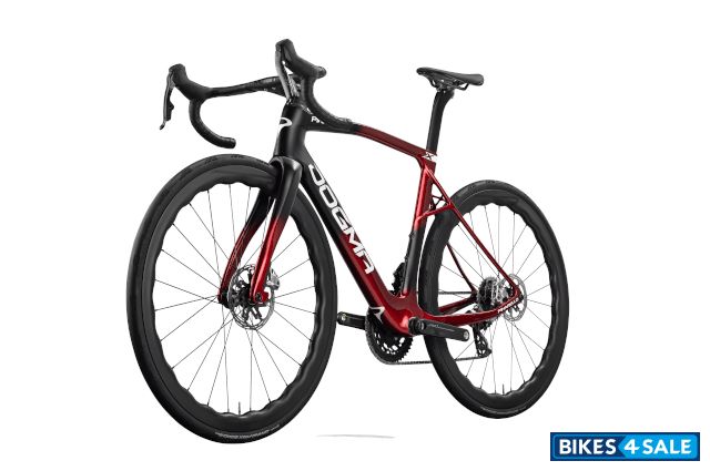 Pinarello Dogma X SRAM RED eTap AXS