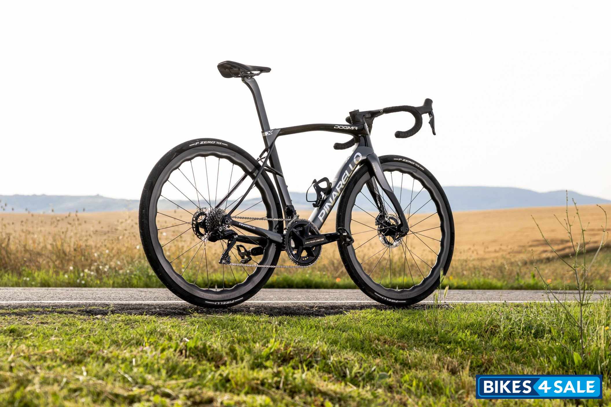 Pinarello Dogma X SRAM RED eTap AXS