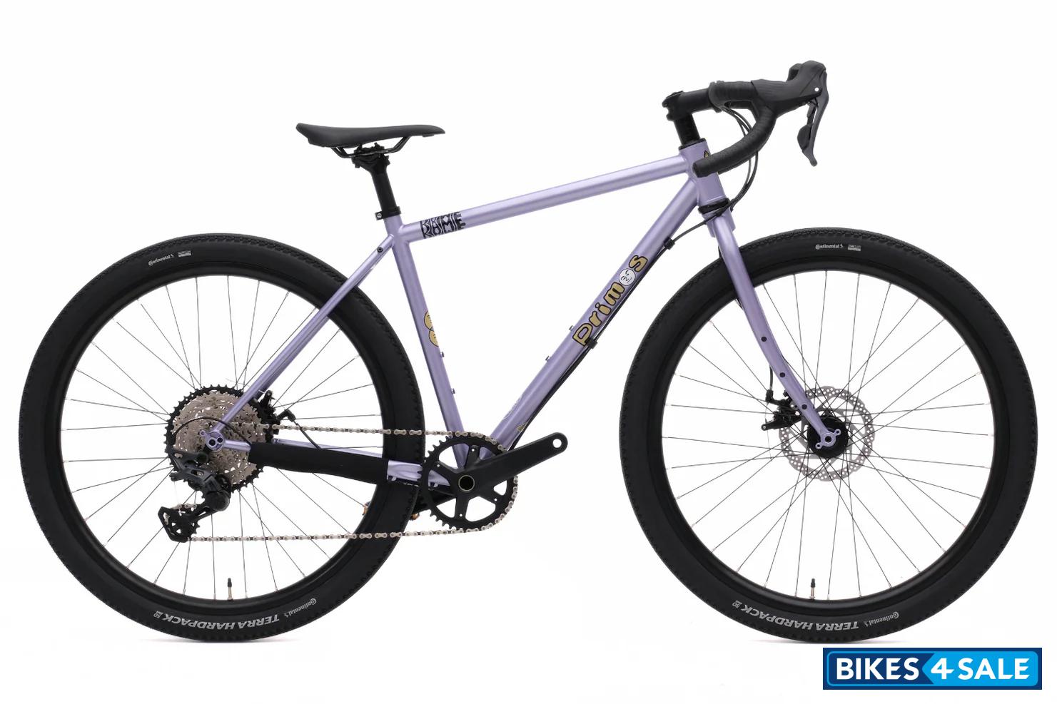 Primos Dame Metal Rhapsody