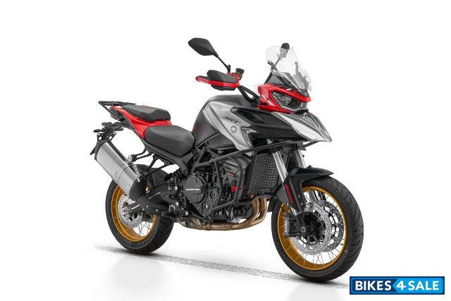 QJ Motor SRT 900 S QJ Motor SRT 900 S