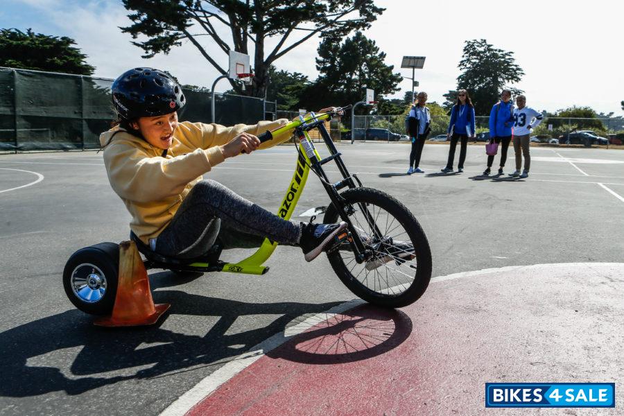 Razor DXT Drift Trike