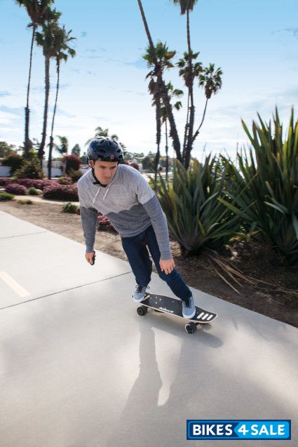 Razor X DLX Electric