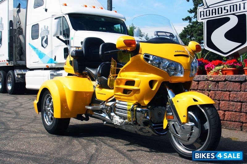 Roadsmith Trikes HTS1800