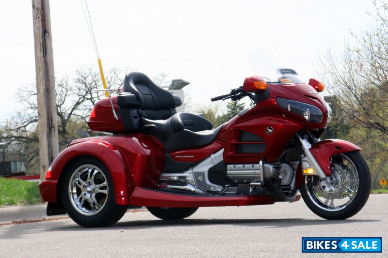 Roadsmith Trikes HTS1800