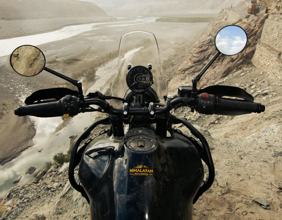 Royal Enfield Himalayan 450 4″ TFT display