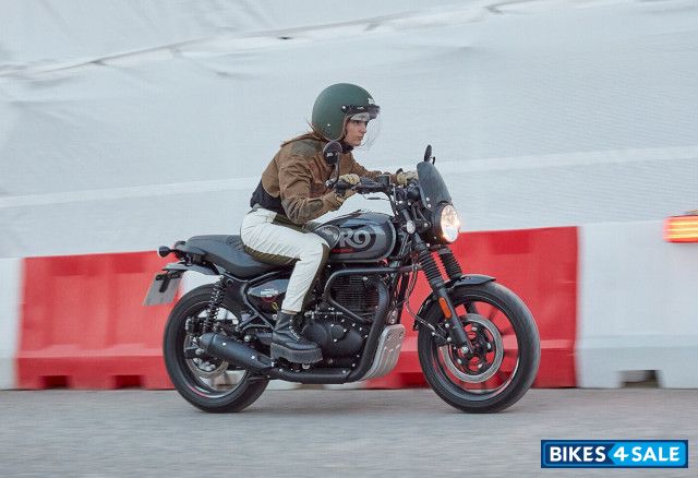 Royal Enfield Hunter 350 Royal Enfield Hunter 350