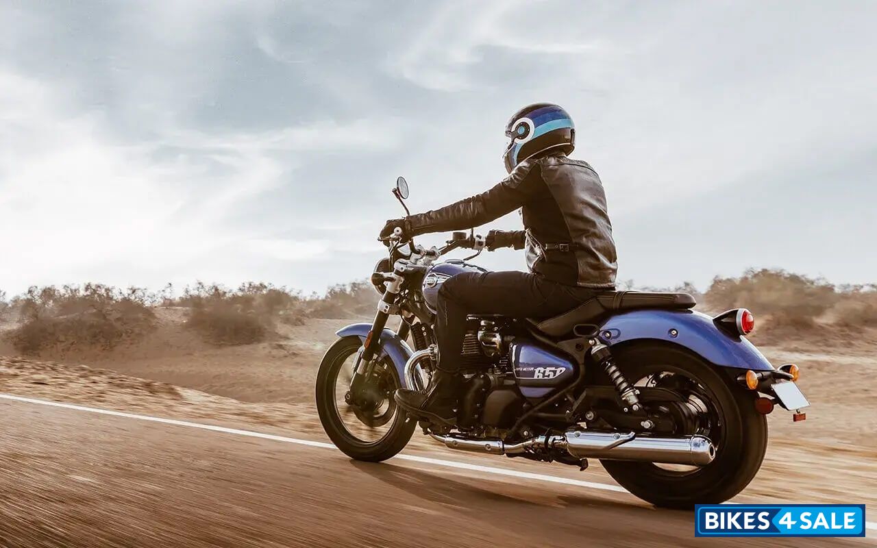 Royal Enfield Super Meteor 650