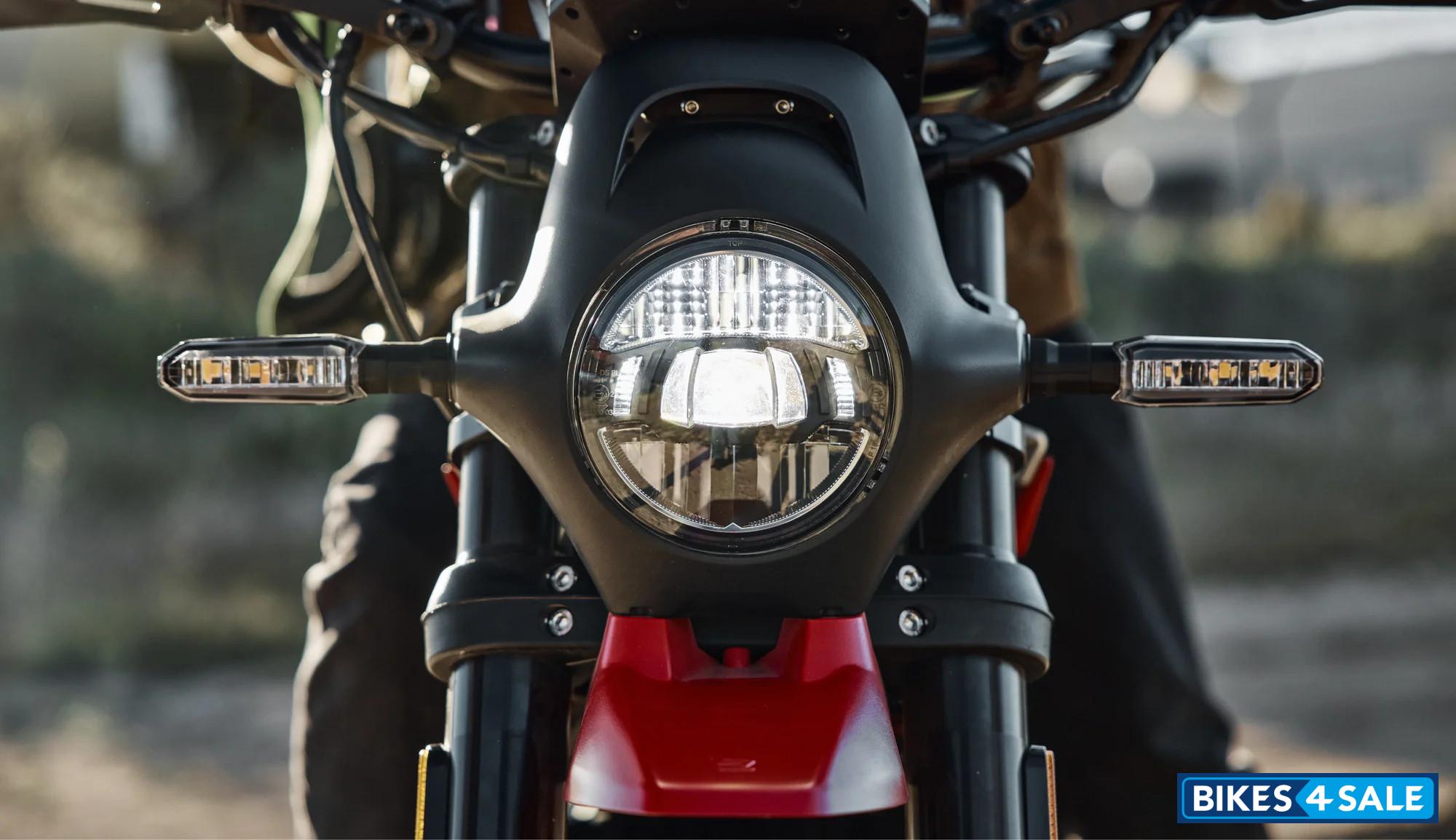 Ryvid Outset LED Headlight with DRL