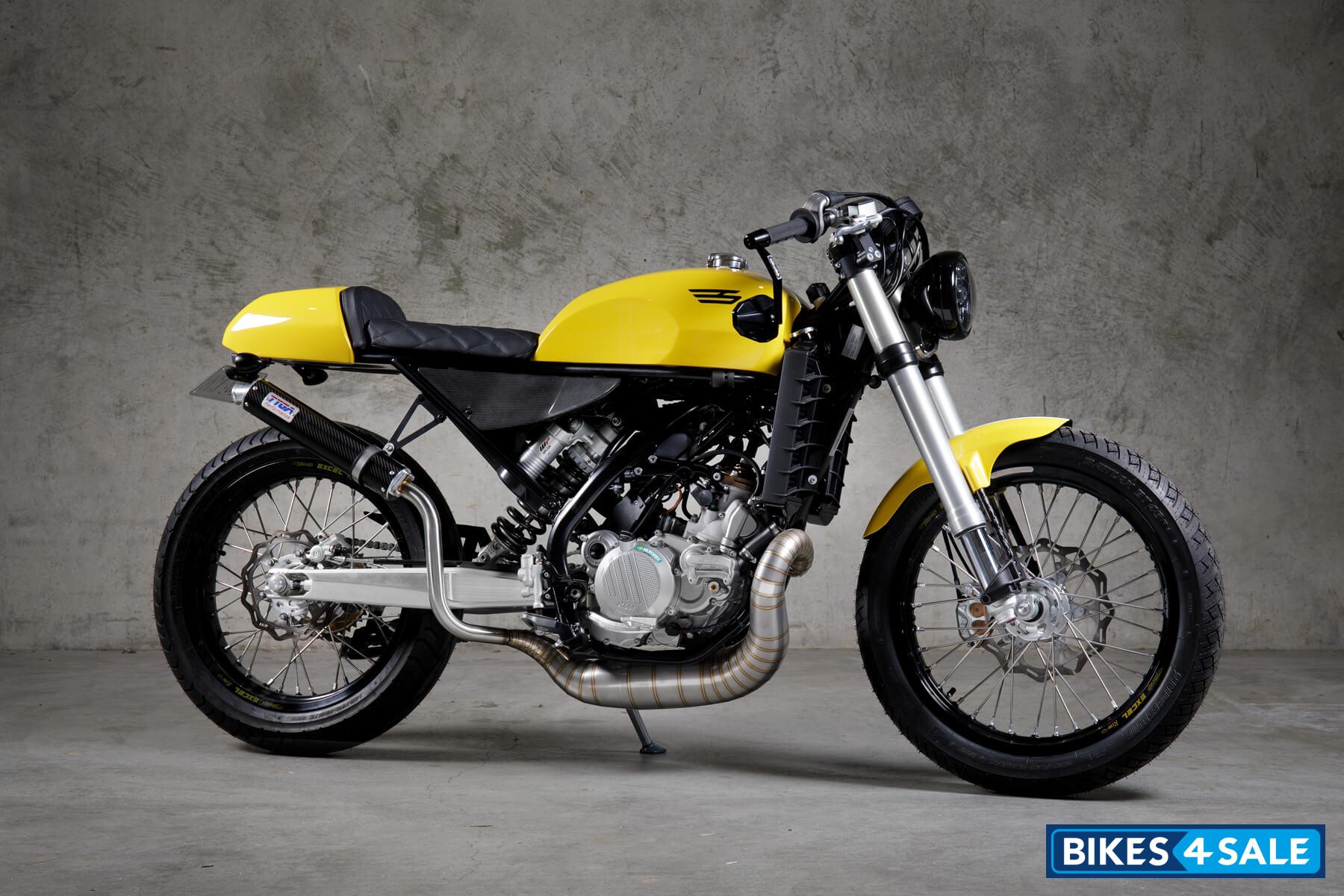 Salt Two-Stroke Yellow with Black Stripe