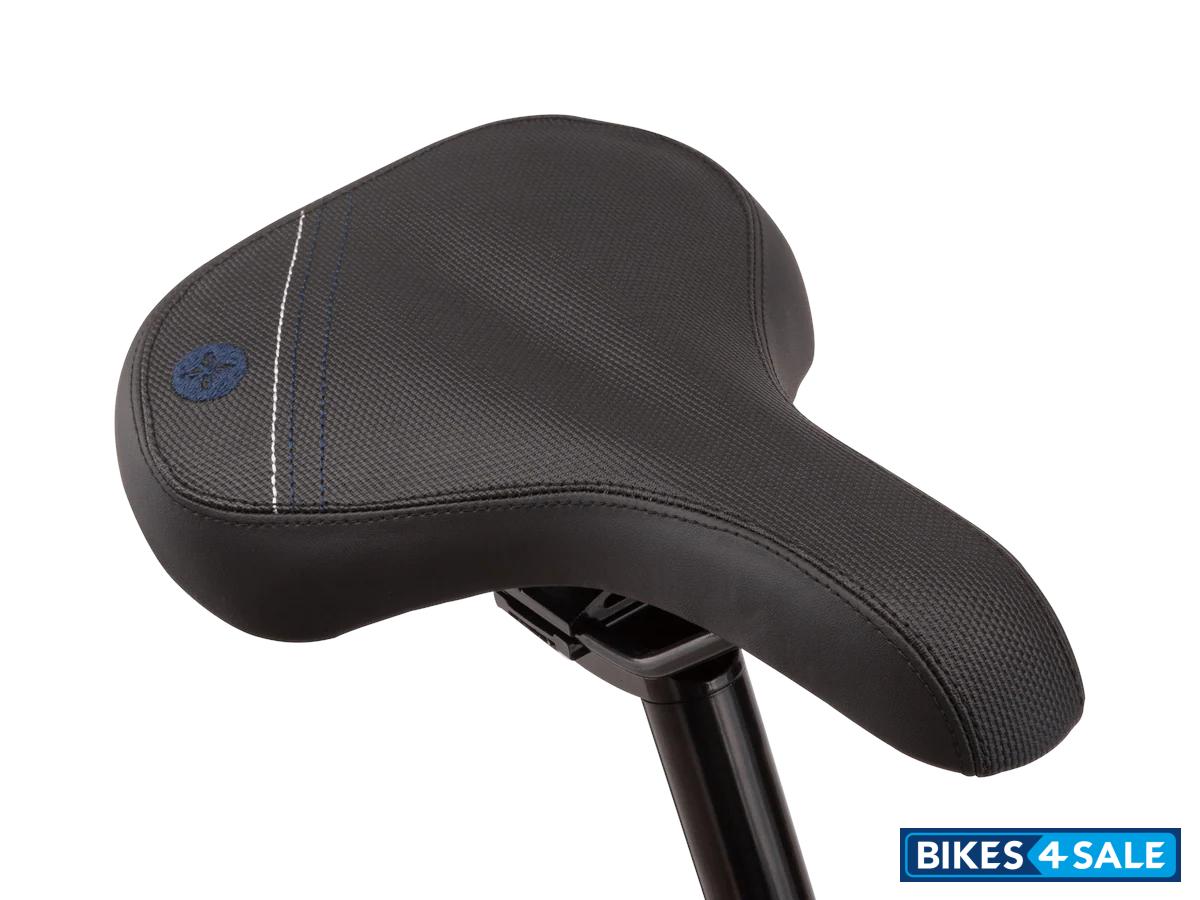 Schwinn Vega CE Low-Step 27.5in