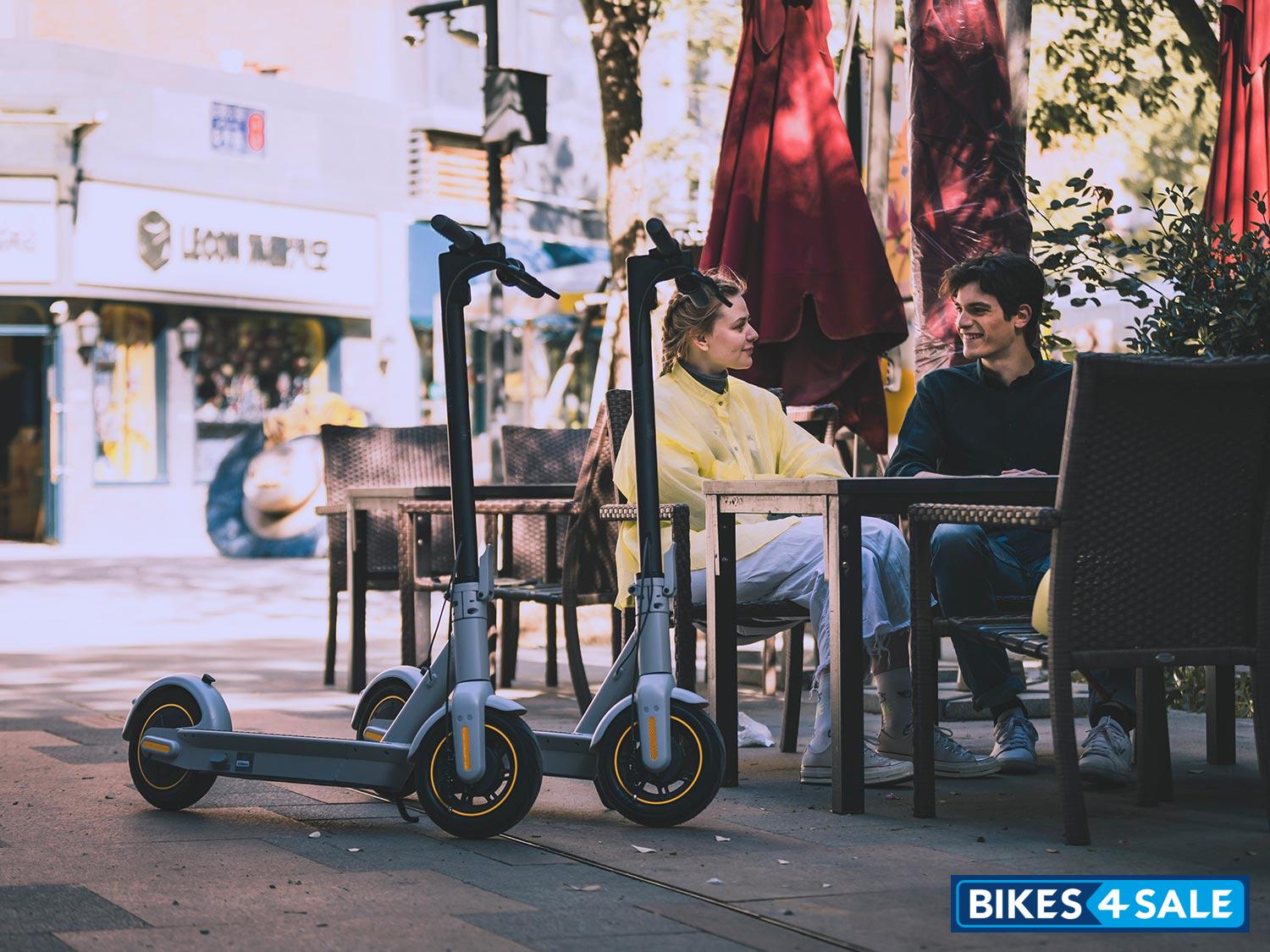 Segway Ninebot KickScooter MAX G30LP