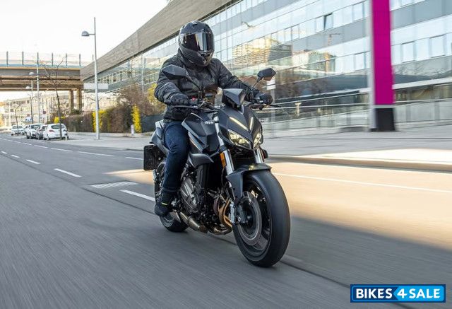 Sharmax RST 750 Ultra