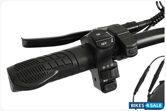 Smartravel Rocket ST201F