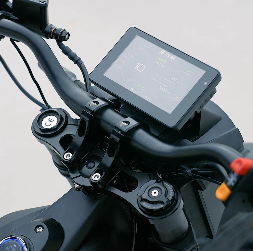 Solar E-Clipse LCD Display