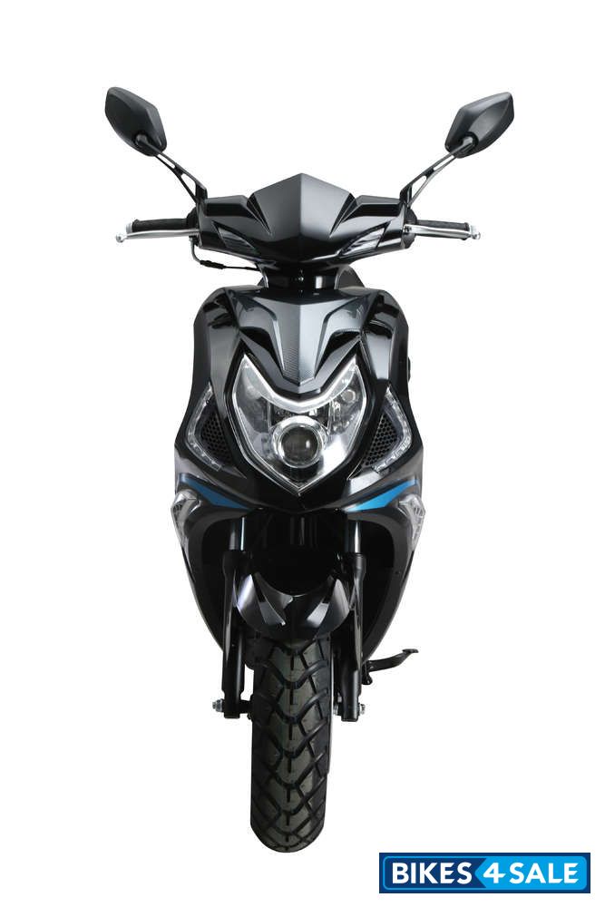 Solifer R8 4-stroke Scooter