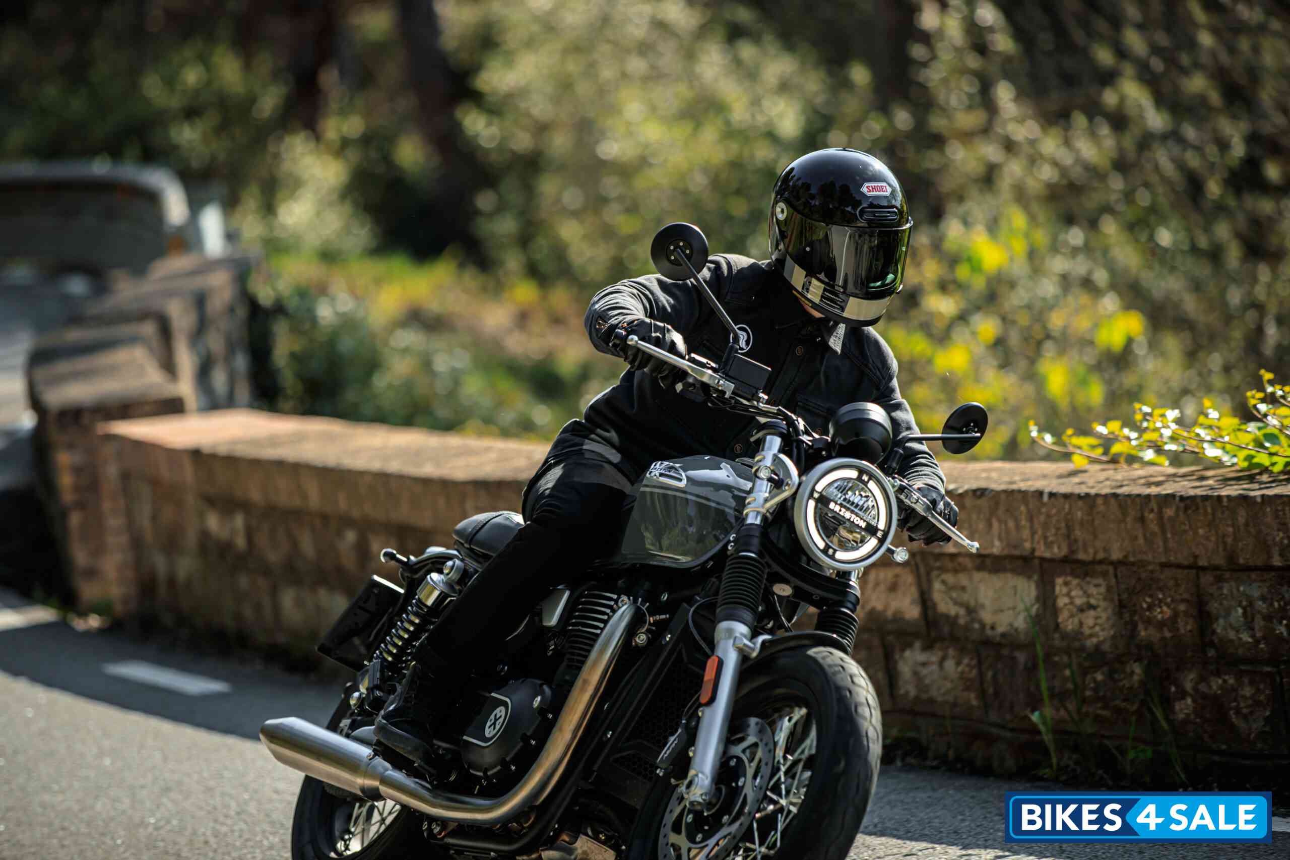 Sothassi Cromwell 1200