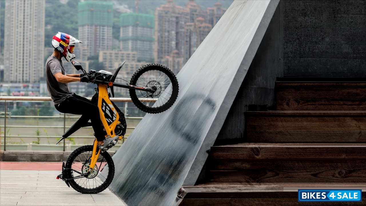 Sur-Ron Light Bee L1E