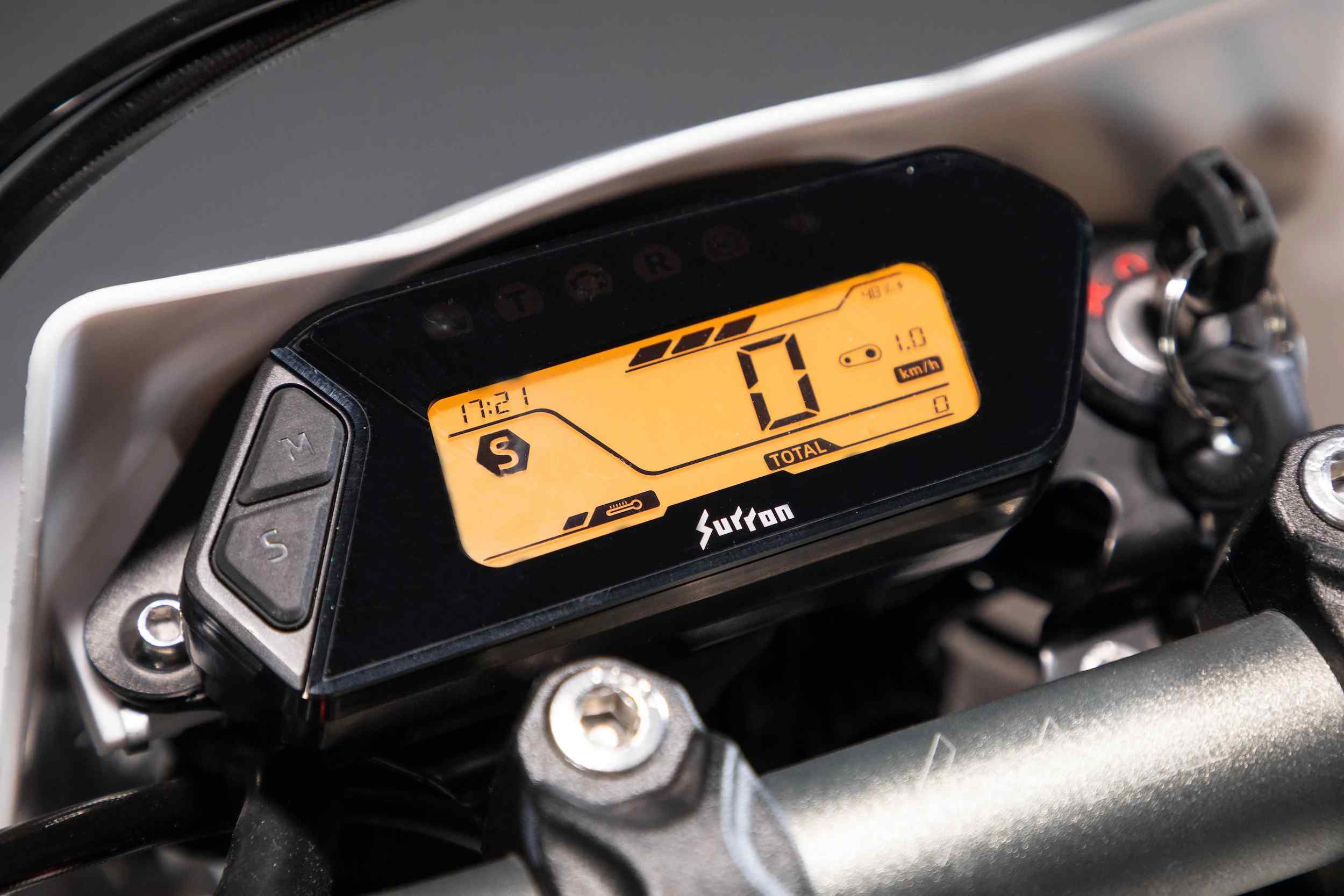 Sur-Ron Ultra Bee 2023 Display