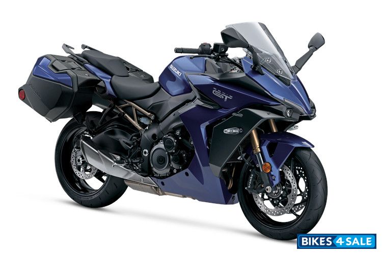 Suzuki 2022 GSX-S1000GT Plus