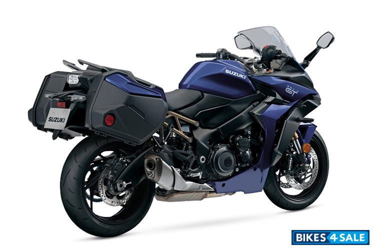 Suzuki 2022 GSX-S1000GT Plus
