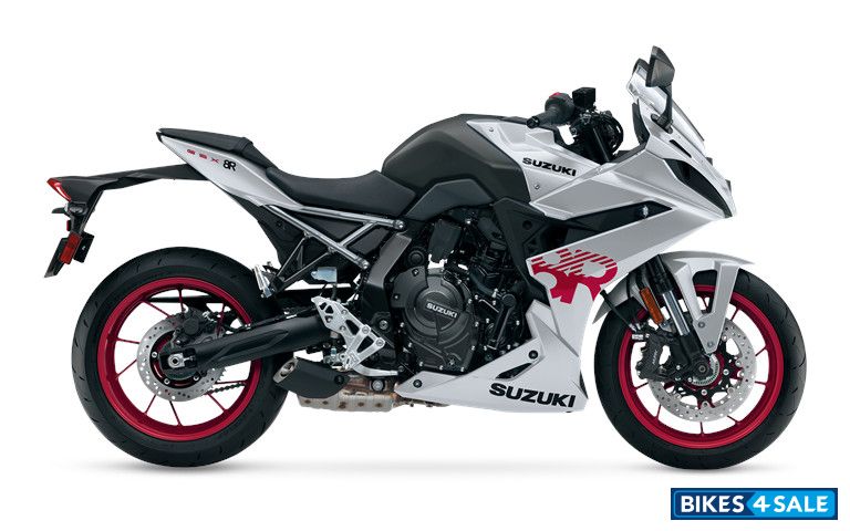 Suzuki 2024 GSX-8R Metallic Matte Sword Silver