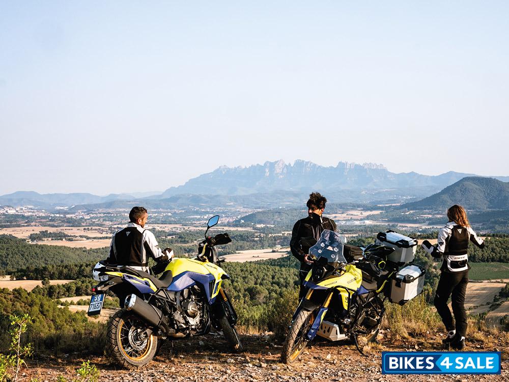 Suzuki 2024 V-Strom 800DE