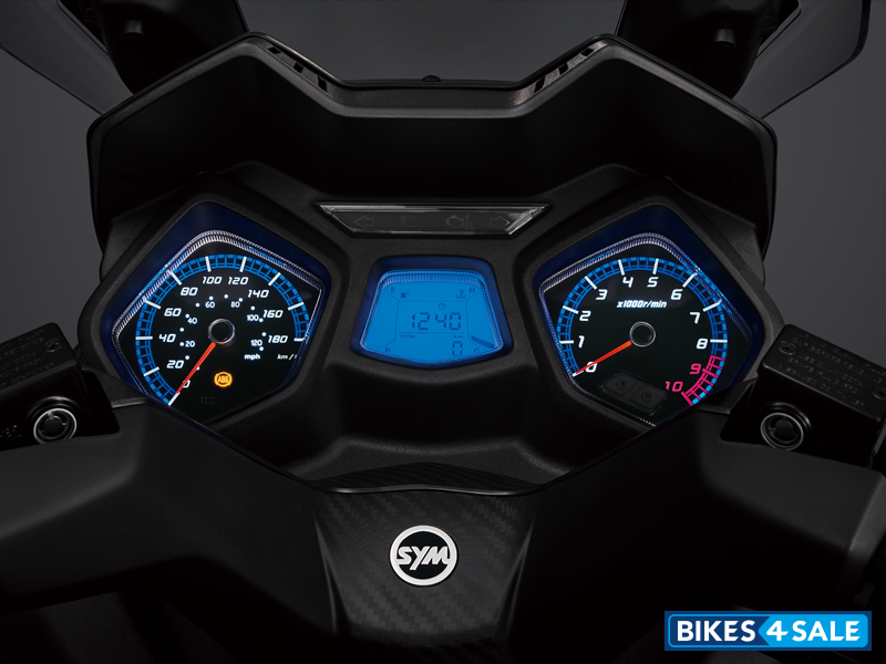 SYM Joymax Z Plus 300 2023 Dual Digital & Analogue Display