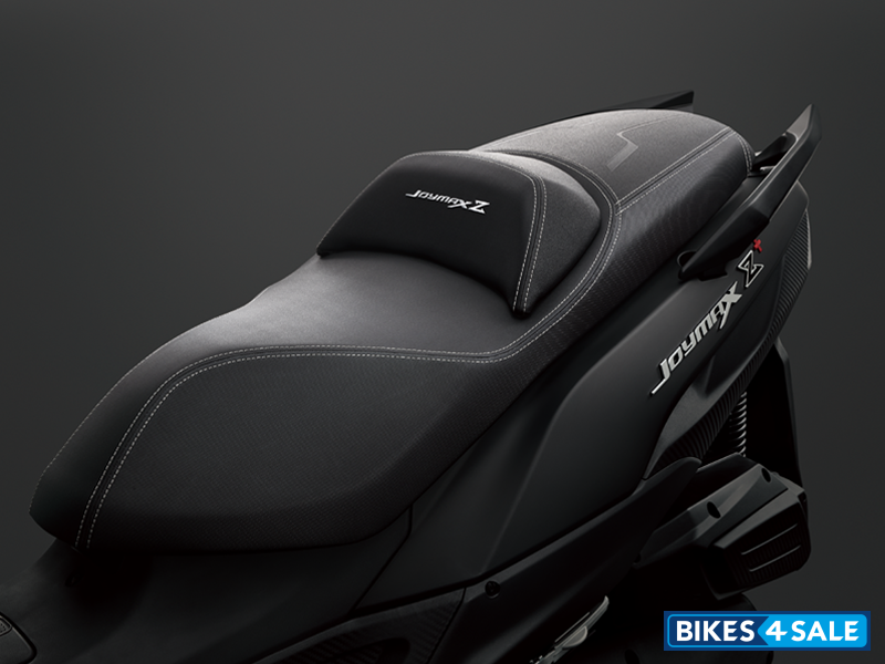 SYM Joymax Z Plus 300 2023 Ergonomic Seat