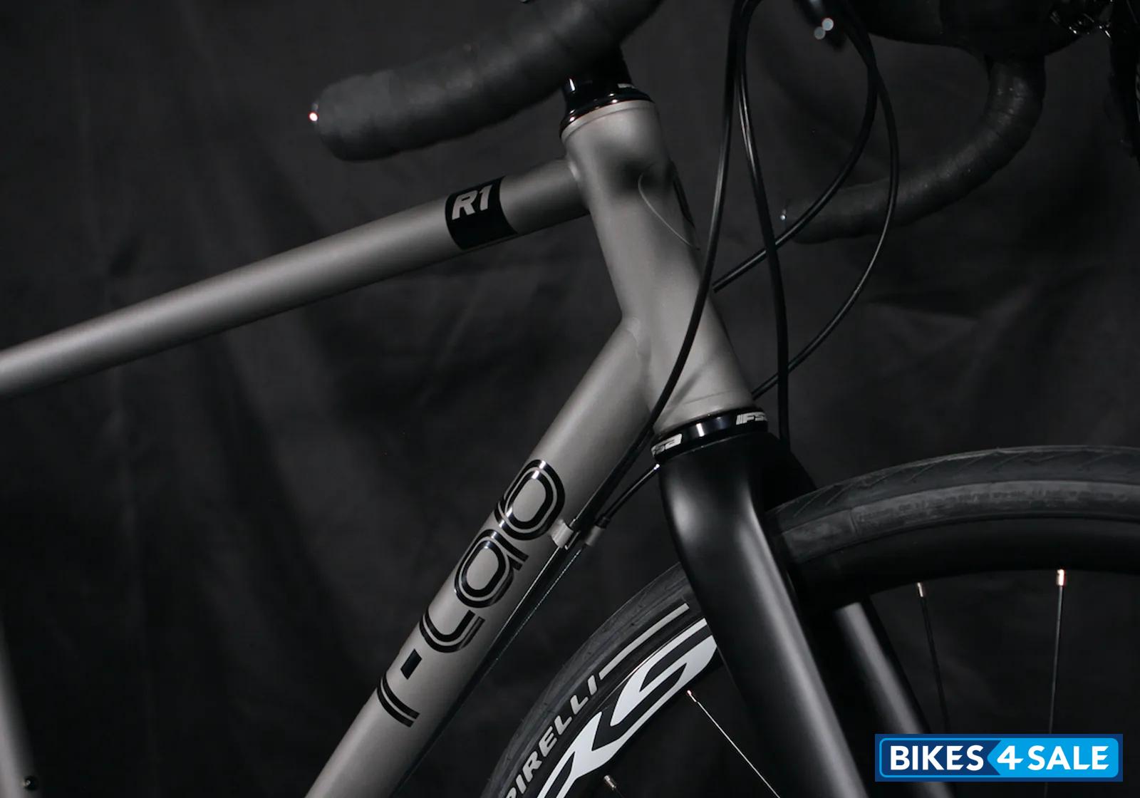 T-Lab R1 Shimano 105 Mech (R7100-12sp) 2X